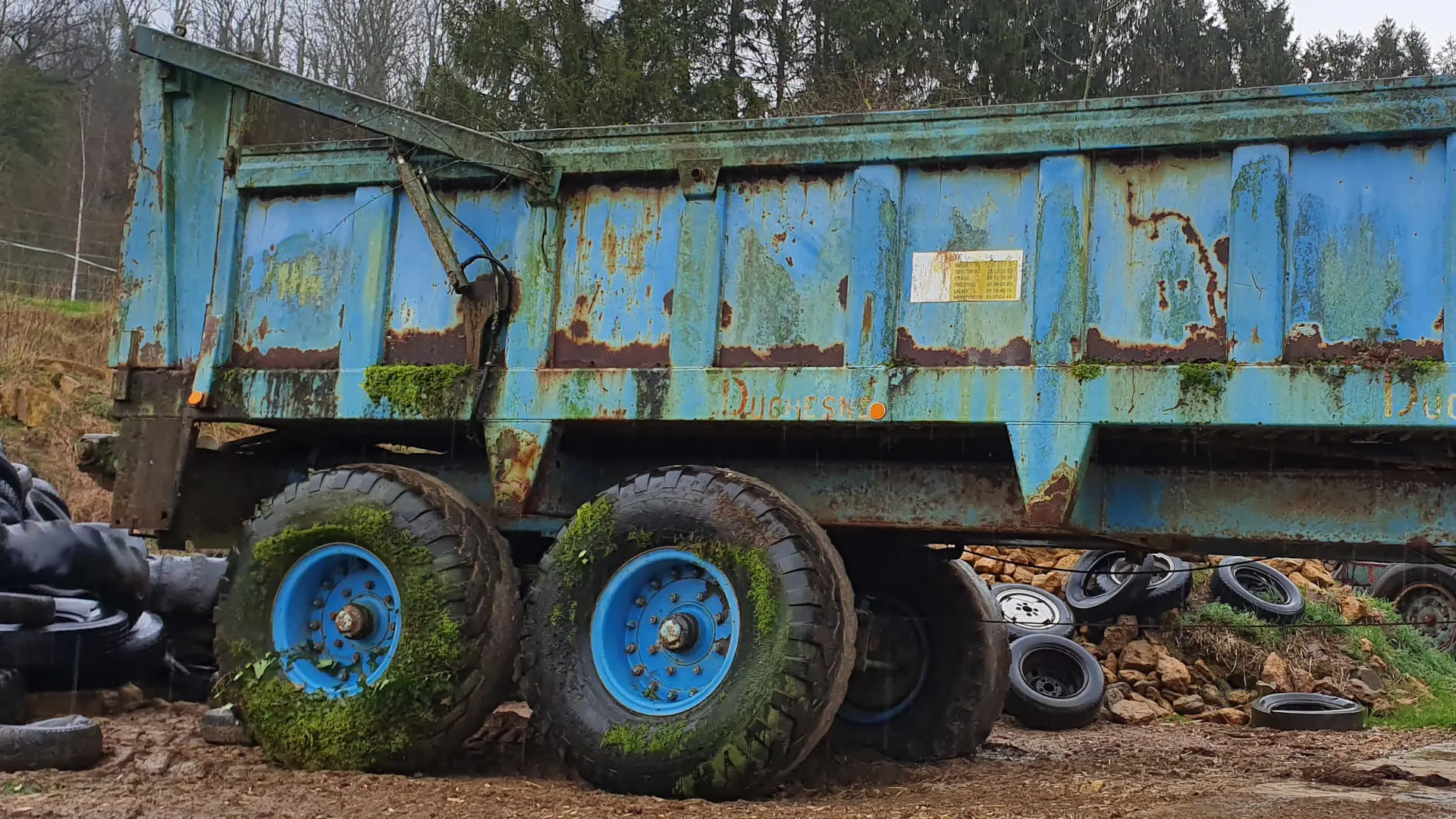 démontage engin agricole